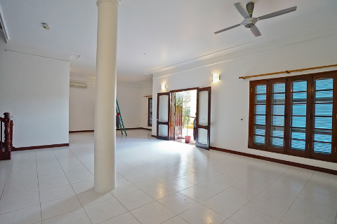 Spectacular and charming 4 bedroom Villa for rent in Tay Ho, nearby West Lake