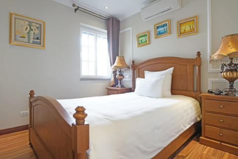 Luxury & Serviced 2 bedroom apartment near Vincom, Hai Ba Trung, Hanoi