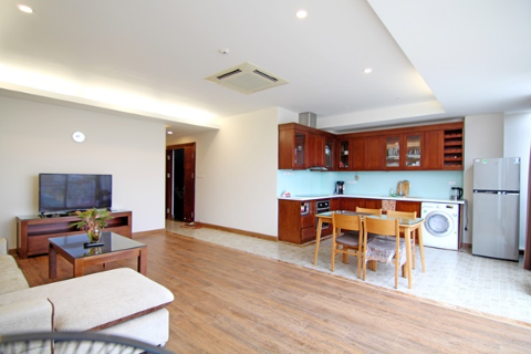 Beautiful & modern 2 bedroom apartment for rent on Trieu Viet Vuong street, Hai Ba Trung, Hanoi