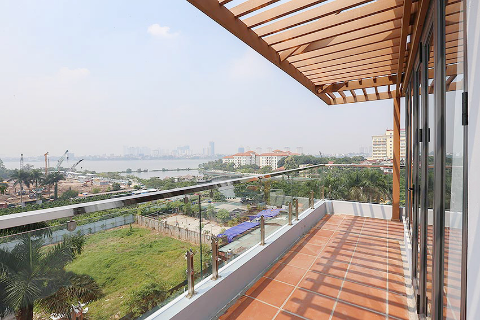 Top floor 1 bedroom apartment with nice view for rent in Tay Ho