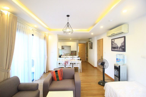 Lovely 1 bedroom for rent in Hai Ba Trung, Hanoi