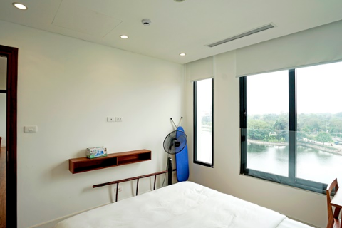 Lake views 02 bedroom apartment rental in Hai Ba Trung, Hanoi