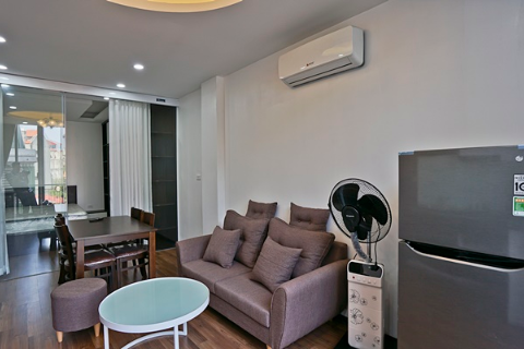 Modern 1 bedroom apartment for rent in Ho Ba Mau, Hanoi