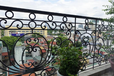 High floor 2 bedroom serviced apartment with city views for rent in Hai Ba Trung district, Hanoi