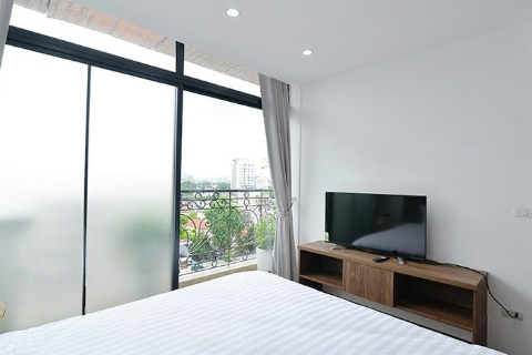 High floor 2 bedroom serviced apartment with city views for rent in Hai Ba Trung district, Hanoi