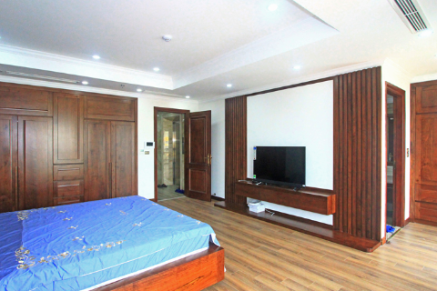 Brand new modern apartment with 2 bedrooms for rent in Hai Ba Trung, Hanoi