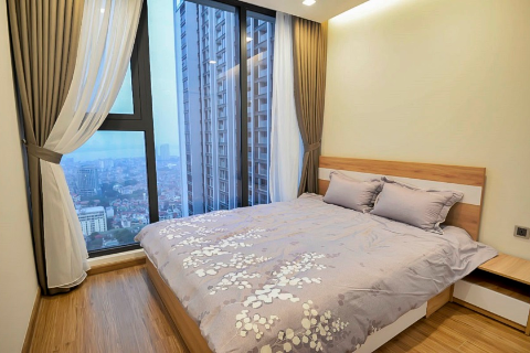 Cozy apartment with 2 bedrooms for rent in Vinhomes Metropolis, Lieu Giai, Ba Dinh