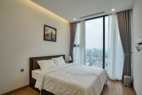 Lovely Apartment  With 3 Bedroom  For Rent in Vinhomes Metropolis, Ba Dinh, Hanoi