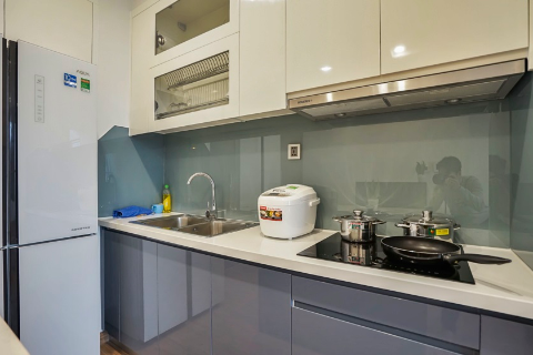 Lovely Apartment  With 3 Bedroom  For Rent in Vinhomes Metropolis, Ba Dinh, Hanoi