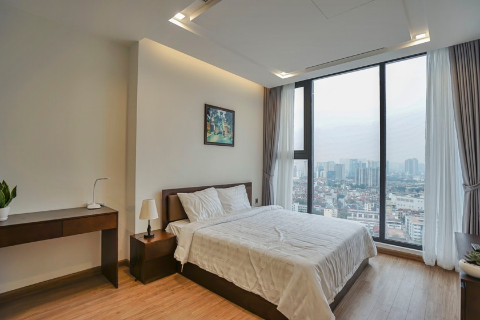 Lovely Apartment  With 3 Bedroom  For Rent in Vinhomes Metropolis, Ba Dinh, Hanoi