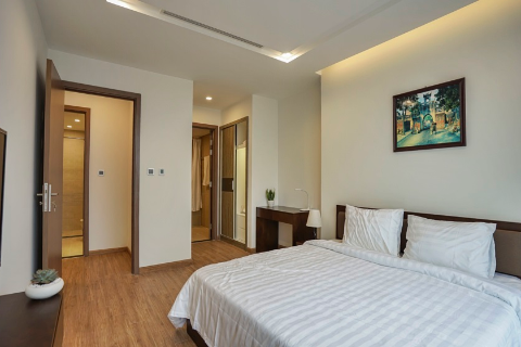 Lovely Apartment  With 3 Bedroom  For Rent in Vinhomes Metropolis, Ba Dinh, Hanoi