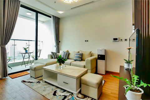 Vinhomes Metropolis - 3 bedroom apartment for rent in building M1