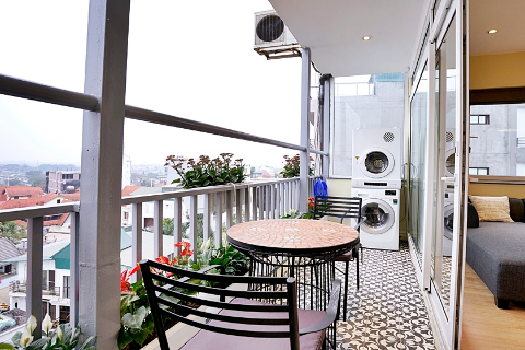 Modern & well finished 02 bedroom apartment for rent in To Ngoc Van,Tay ho