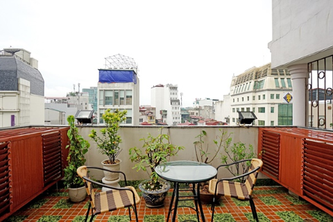 Lovely 2 bedroom apartment for lease in Hoan Kiem District, Hanoi