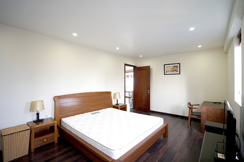 Spacious & modern 02 bedroom apartment for rent in Hai Ba Trung, Hanoi