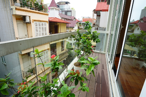 Charming 4 bedroom house with swimming pool and courtyard for rent in Tay Ho