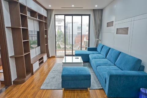 Spacious 3 bedroom apartment on the top floor for rent on Tay Ho street