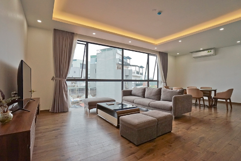 Beautiful and bright 3 bedroom apartment for rent in Dang Thai Mai, Tay Ho