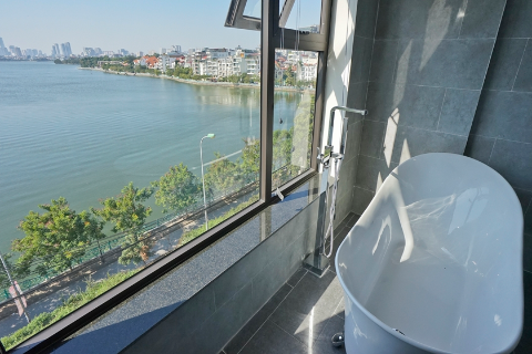 Lake view 2 bedroom apartment for lease on Xuan Dieu street, Tay Ho