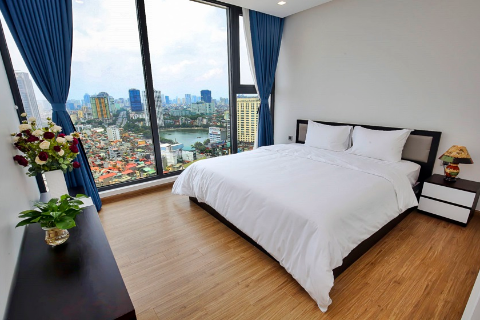 Beautiful apartment with 3 bedrooms for rent in Vinhomes Metropolis, Ba Dinh