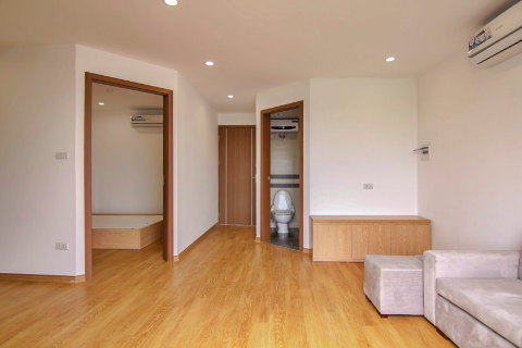 Lake view apartment for rent Truc Bach, Ba Dinh, Hanoi