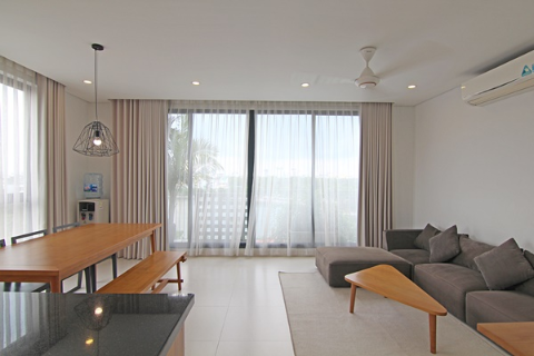 Beautiful duplex lake view 3 bedroom apartment to rent on Ho Ba Mau, Hanoi