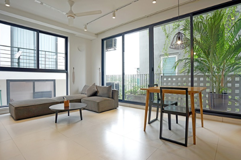 Beautiful & bright 2 bedroom apartment for rent in Ho Ba Mau, Hanoi nearby Thong Nhat park