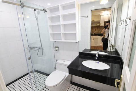 Quiet 1 bedroom apartment for rent nearby Ba Mau Lake, Hanoi