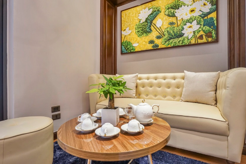 Fabulous apartment for rent in Ba Dinh, near Truc Bach Lake