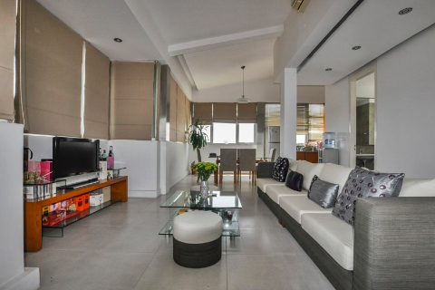 For Lease 2 bedroom Penthouse rental in Truc Bach, Ba Dinh