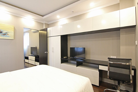 Luxurious 1 bedroom apartment for rent in Hai Ba Trung, Hanoi