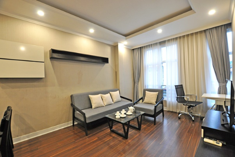 Serviced 1 bedroom apartment for rent in Hai Ba Trung, Hanoi