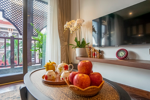 Brand-new 1 bedroom apartment for rent on Ton That Thiep street, Hanoi