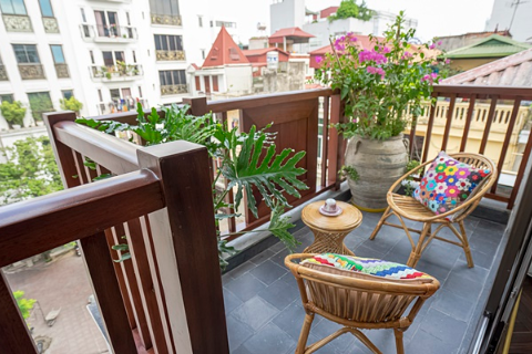 Brand new & elegant 2 bedroom apartment for rent in Hoan Kiem, Hanoi