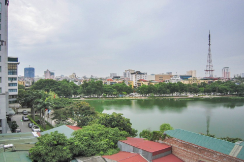 High floor 2 bedroom apartment on Kim Ma street, Ba Dinh, Hanoi