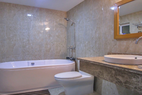 Serviced & Modern 2 bedroom Apartment in Kim Ma Rental