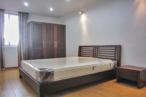 Serviced & Modern 2 bedroom Apartment in Kim Ma Rental