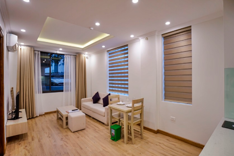 Good priced 1 bedroom apartment comes with full service in Ba Dinh