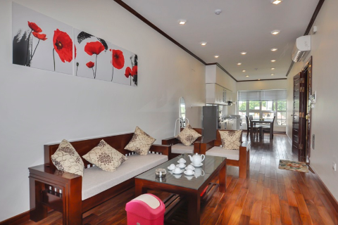 High floor 2 bedroom apartment for rent in Truc Bach area, lake view