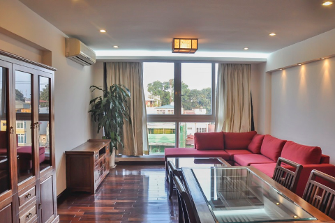 Lake view Duplex apartment in Ba Dinh for rent