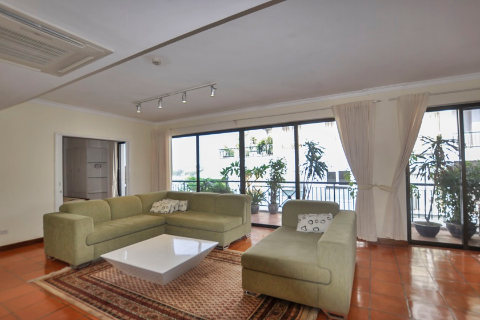 Lake view apartment in Truc Bach area, Hanoi for rent with 3 bedrooms, a spacious balcony