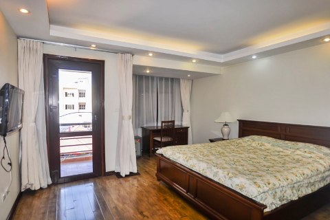 Homely 02 bedroom apartment for rent in Truc Bach area, Hanoi