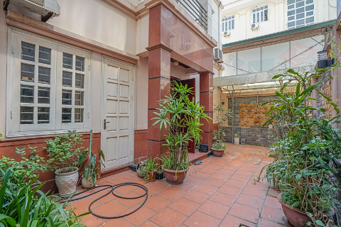 Nice house for rent in Tay Ho with 4 bedrooms, 4 private bathrooms