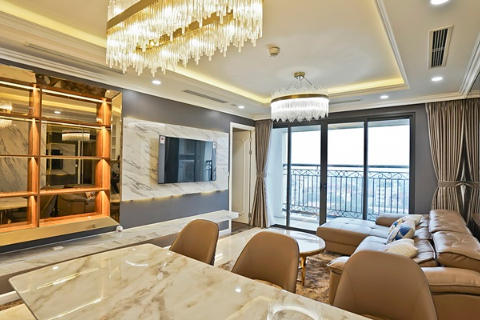 Modern 3 bedroom apartment with city views for rent in Xuan Dieu, Tay Ho, Hanoi