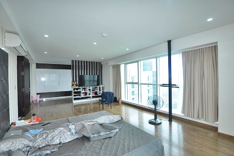 Reasonable price 4 bedroom apartment with high quality in L block Ciputra, Tay Ho, Hanoi