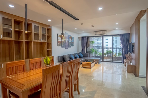 Spacious 03 bedrooms apartment in Tay Ho- D'le Roi soleil