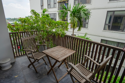 Quiet and beautiful 3 bedroom apartment for rent in Xom Chua, Tay Ho