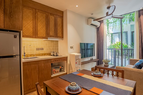 Bright Apartment 1 Bedroom For Rent in Ton That Thiep, Hoan Kiem