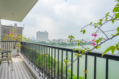 Good quality and lake view 2 bedroom apartment for rent in Tay Ho, free gym