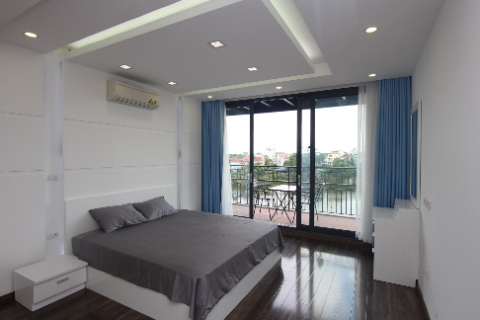 Lake view 04 bedroom apartment with balcony in Tay Ho dist., Hanoi